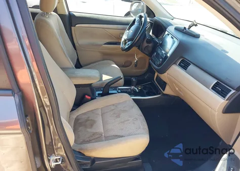 2017 Mitsubishi Outlander Se z USA, uszkodzony, nr VIN JA4AD3A37HZ038345